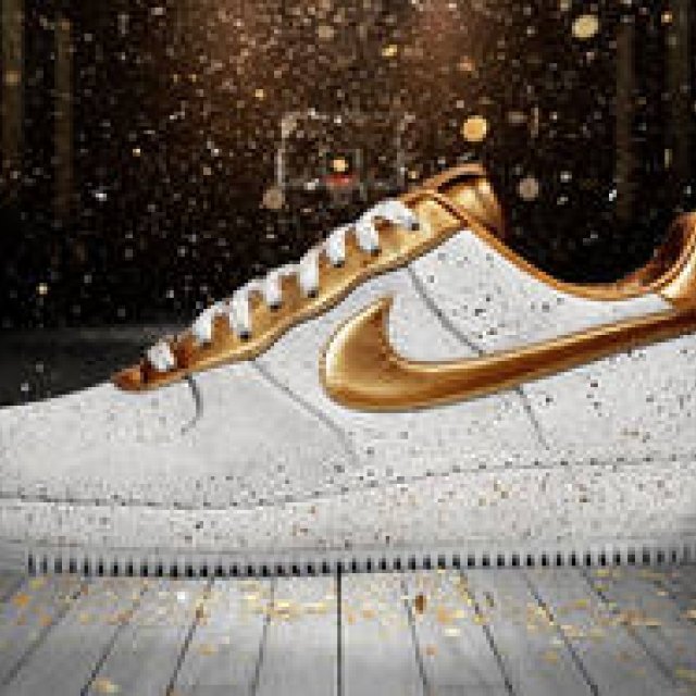 NIKE SPORTSWEAR｜「NIKE AIR FORCE 1 LOW SUPREME」限定数発売 ギャラリー