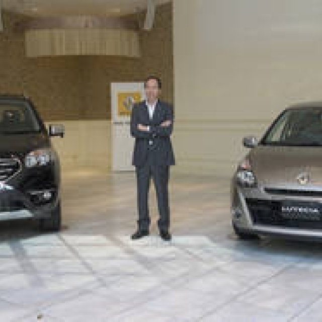 ルノー ルーテシアにパリをイメージした2台の限定車｜Renault ギャラリー