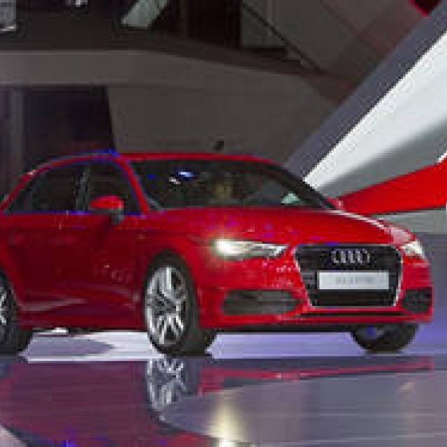 パリ現地リポート｜Audi ギャラリー