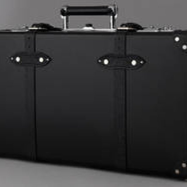 GLOBE-TROTTER｜絶対にほしい！ 007モデルが登場 ギャラリー