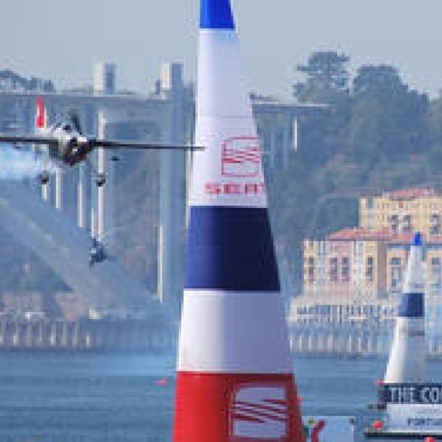 BREITLING | Red Bull Air Race Reporter for "Breitling Bridal Flight 2010"