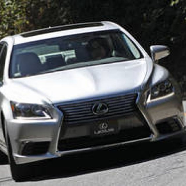 Test Drive: The 2013 Lexus LS | Lexus