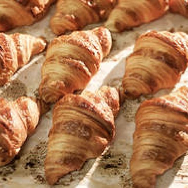EAT | A Parisian Bakery & Patisserie Causing a Stir Opens in Japan Gallery
