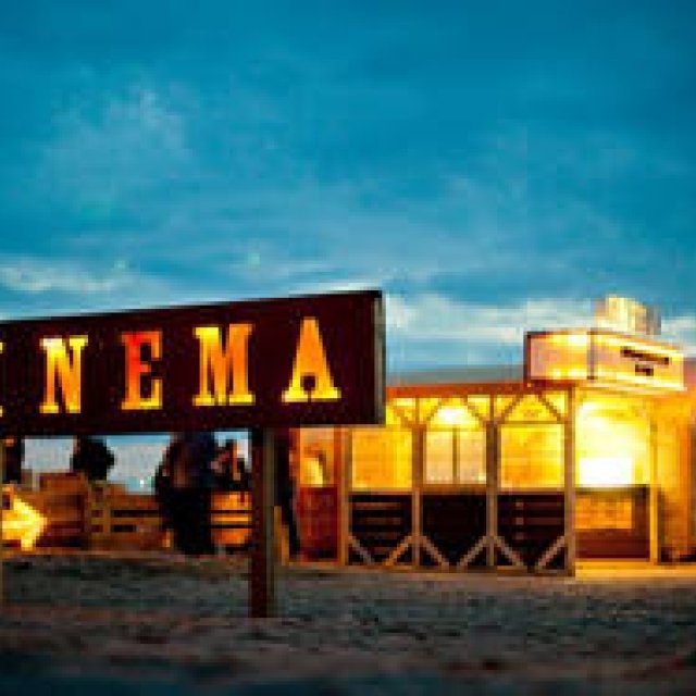 MOVIE | The Annual "Zushi Beach Film Festival," Featuring Diverse Events, Opens Again This Year! | Gallery