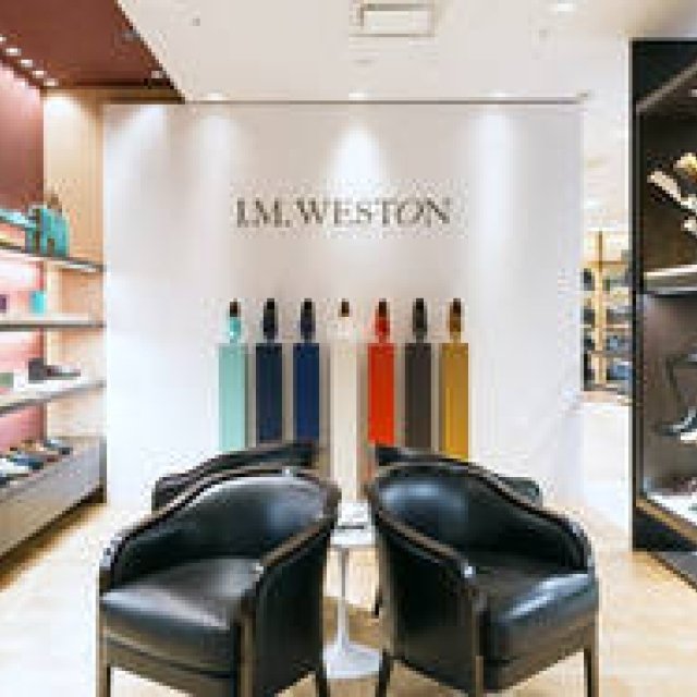 上質なリゾートライフに履きたい靴のプロモーションに注目｜ISETAN MEN’S ギャラリー