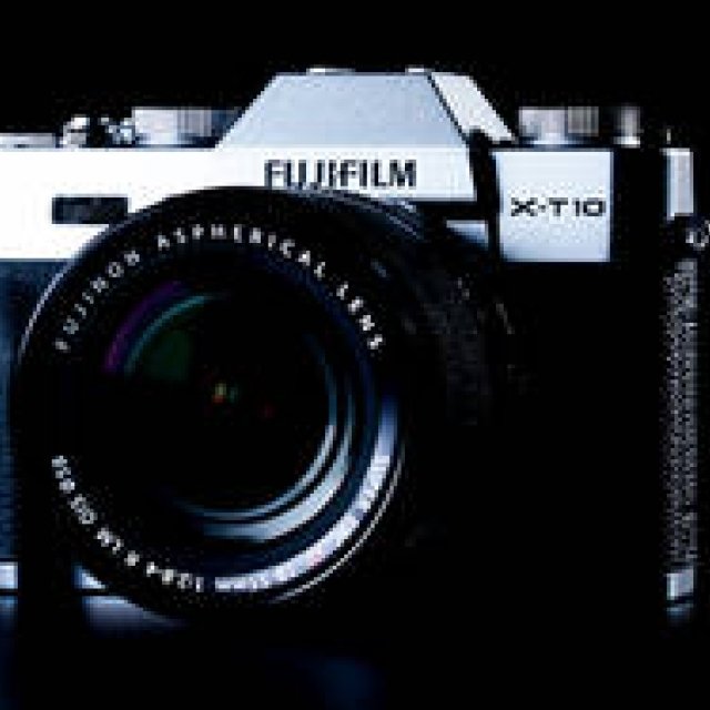 Feature: The Joy of Tactile Cameras – Focusing on Retro Designs in Latest Models Like the X-T10
