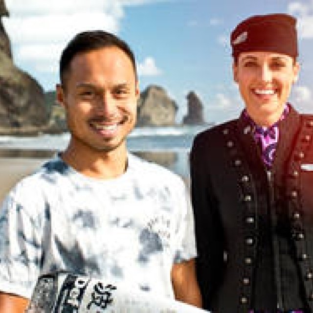 NEWS | Surf stars unite for a dream collaboration! A safety video perfect for summer Gallery