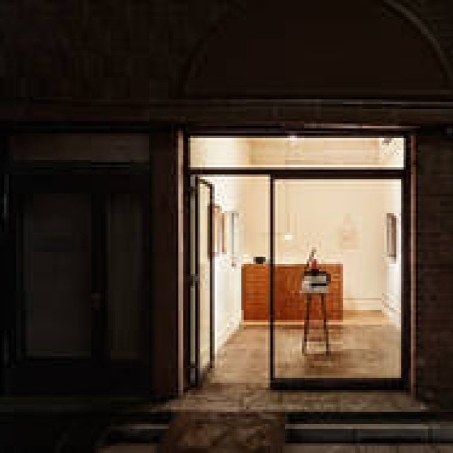 Morioka Shoten, the Bookstore That Sells One Book at a Time, Opens Ginza Branch in Ginza 1-chome | MORIOKASHOTEN Gallery
