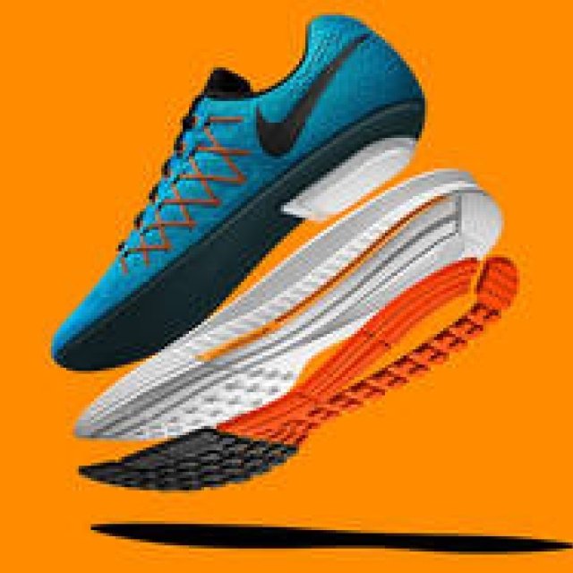 「ナイキ ズーム エア」の新作ランニングシューズ｜NIKE ギャラリー