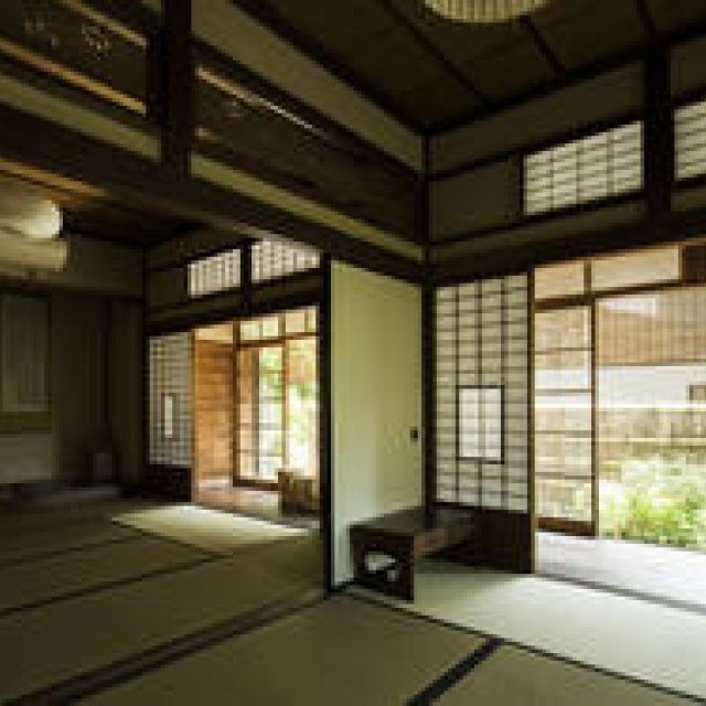 Enjoy your vacation as if you lived there with vacation home sharing. Gallery | STAYCATION