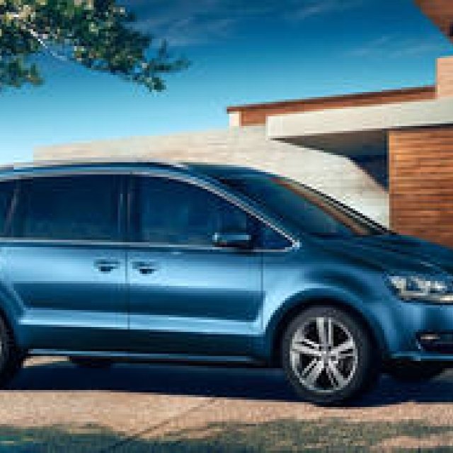 Sharan Debuts with Evolved Engine and Safety Features | Volkswagen Gallery
