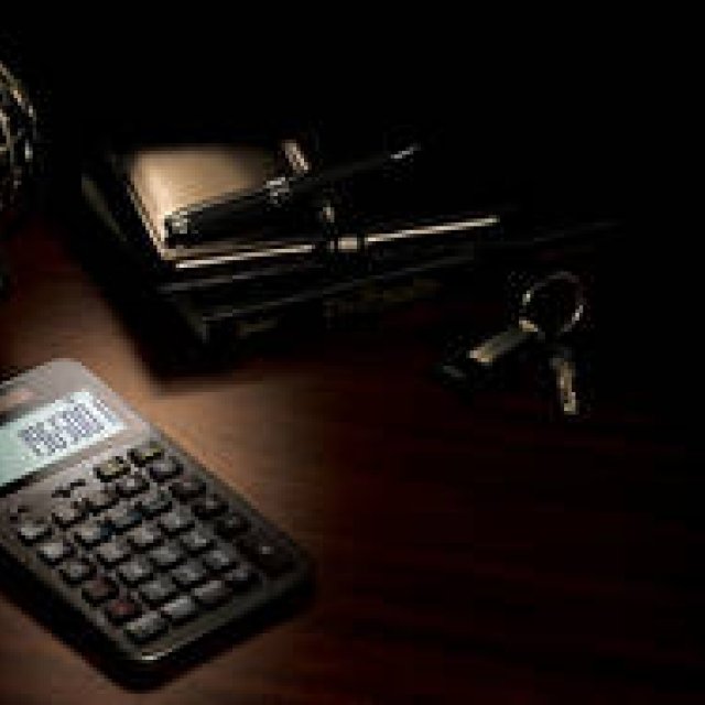 A New Chapter in 50 Years of Calculator History: The Flagship Model "S100" is Released | CASIO Gallery