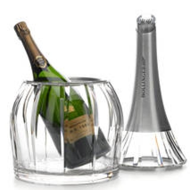 The Latest '007' Film Collaborates with Bollinger | Bollinger Gallery