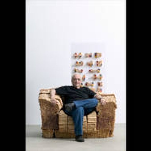 Tsuyoshi Tane Directs "Architect Frank Gehry: I Have an Idea" Exhibition at 21_21 DESIGN SIGHT Gallery