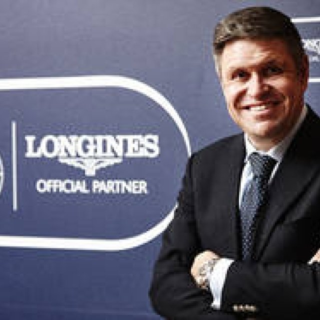 Longines Tackles the Japan Cup as Official Timekeeper | LONGINES Gallery