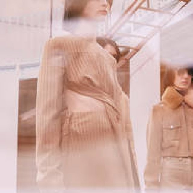 Acne Studios 2016-17 Autumn/Winter Womenswear Pre-Collection | Acne Studios