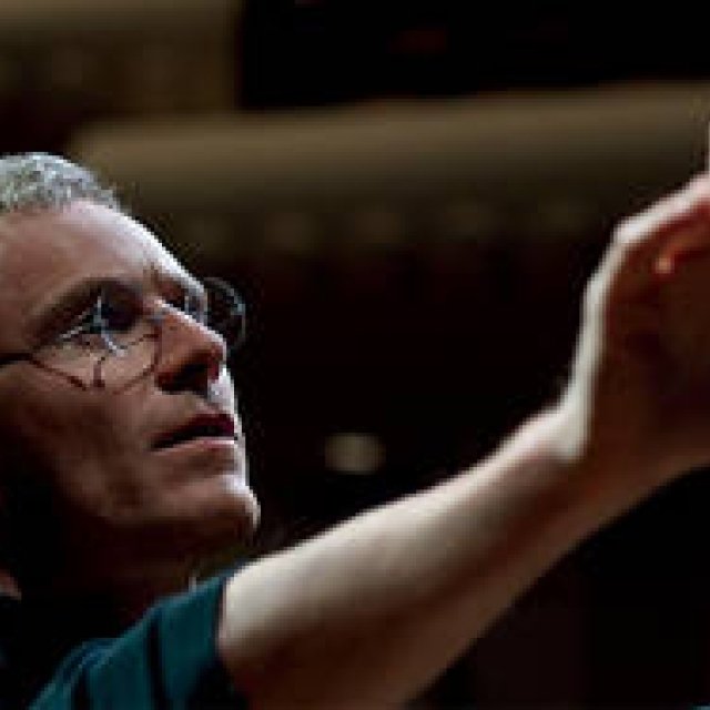 Inside the Untold Story of Steve Jobs' Legendary Presentation | MOVIE GALLERY
