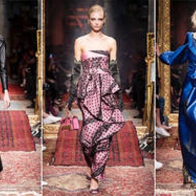 MOSCHINO Fall/Winter 2016-17 Womenswear Collection | MOSCHINO