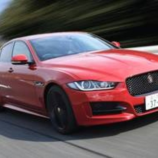 Test Drive: The Jaguar XE Diesel Model | Jaguar Gallery