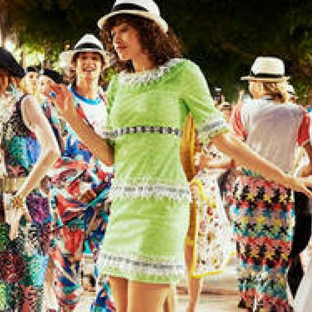 Chanel 2016-17 Cruise Collection | CHANEL Gallery (1)
