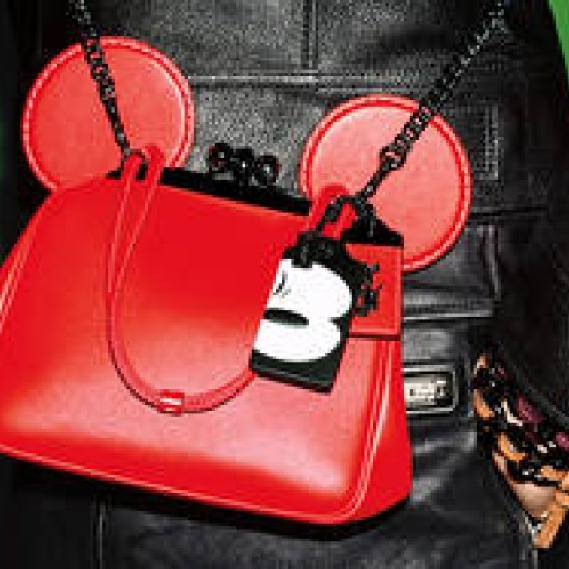 コーチがミッキーマウスをフィーチャーした「Disney x Coach」限定コレクション発売｜COACH ギャラリー