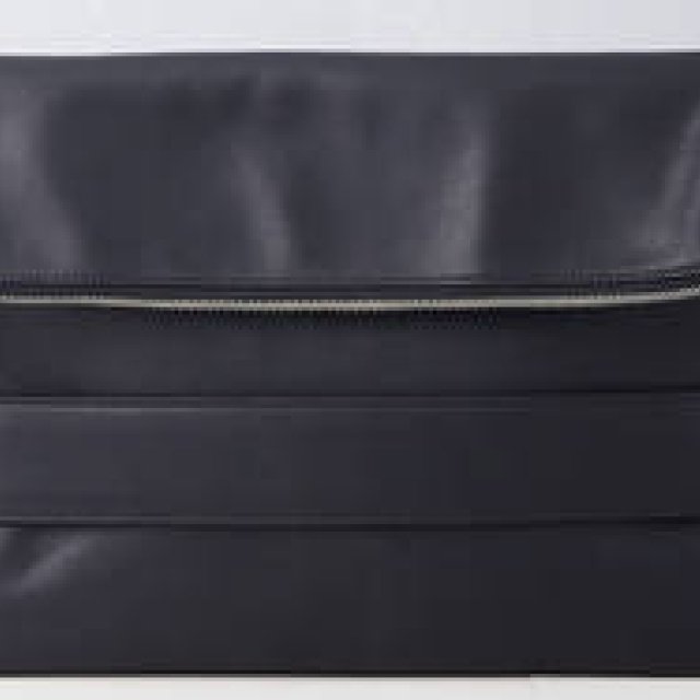 Clutch Bags from Mihara Yasuhiro × United Tokyo Now Available at UNITED TOKYO