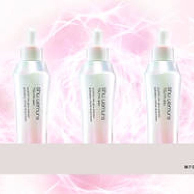 Shu Uemura's No. 1 Serum, "TSUYA Essence," Gets a Power-Up! | shu uemura