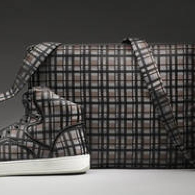  LANVIN｜ランバンの大人のふだんづかいに最適なシルクのスニーカー ギャラリー