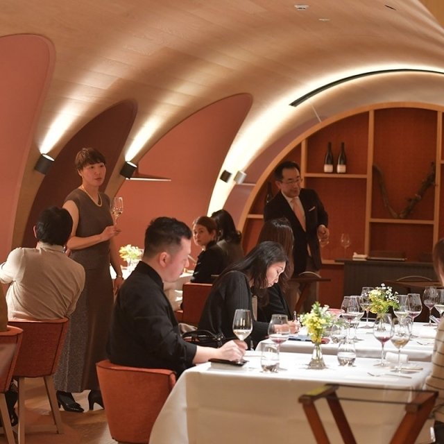 メーカーズディナー、それはワインに恋する幸せな時間なのです