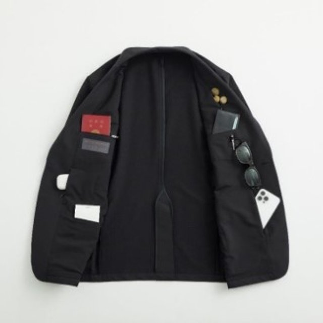 ユナイテッドアローズの機能服シリーズ「COZY」から快適な出張や小旅行をサポートする新ライン「ハンズフリービジネスウェア」誕生