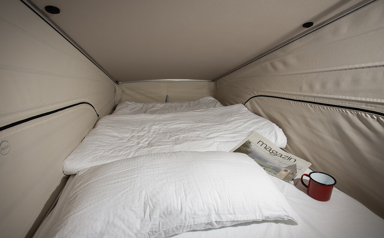 Mercedes-Benz V220d Marco Polo Horizon Pop-up Roof