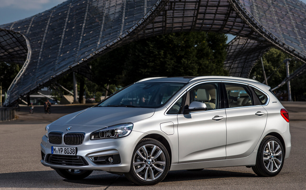 BMW「225xeアクティブツアラー」