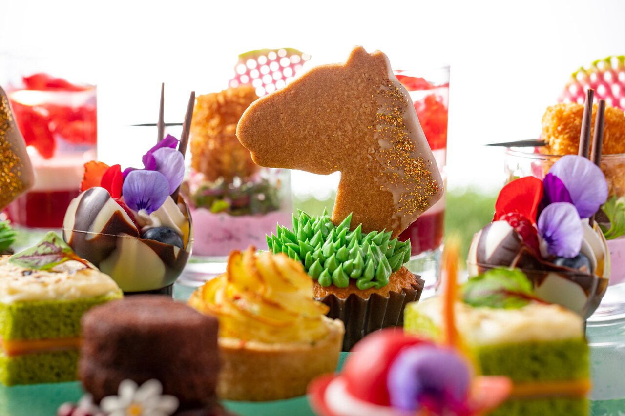 CONRAD TOKYO Royal Afternoon Tea