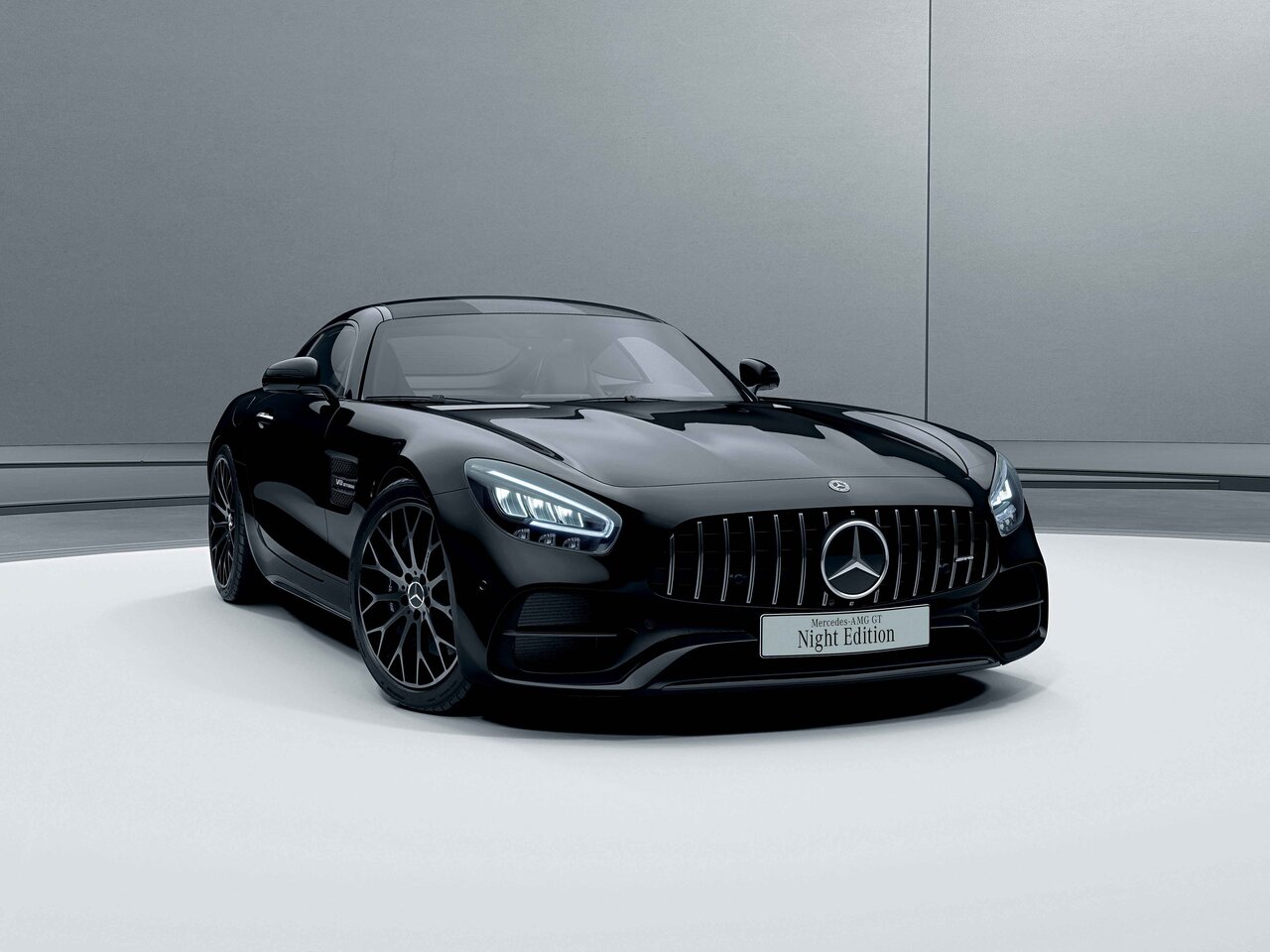 Mercedes-AMG GT Mercedes-AMG GT