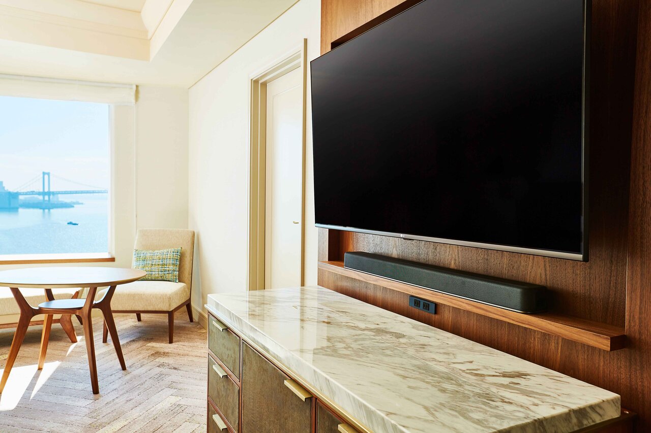 Guest Rooms Renewed to Commemorate the 25th Anniversary