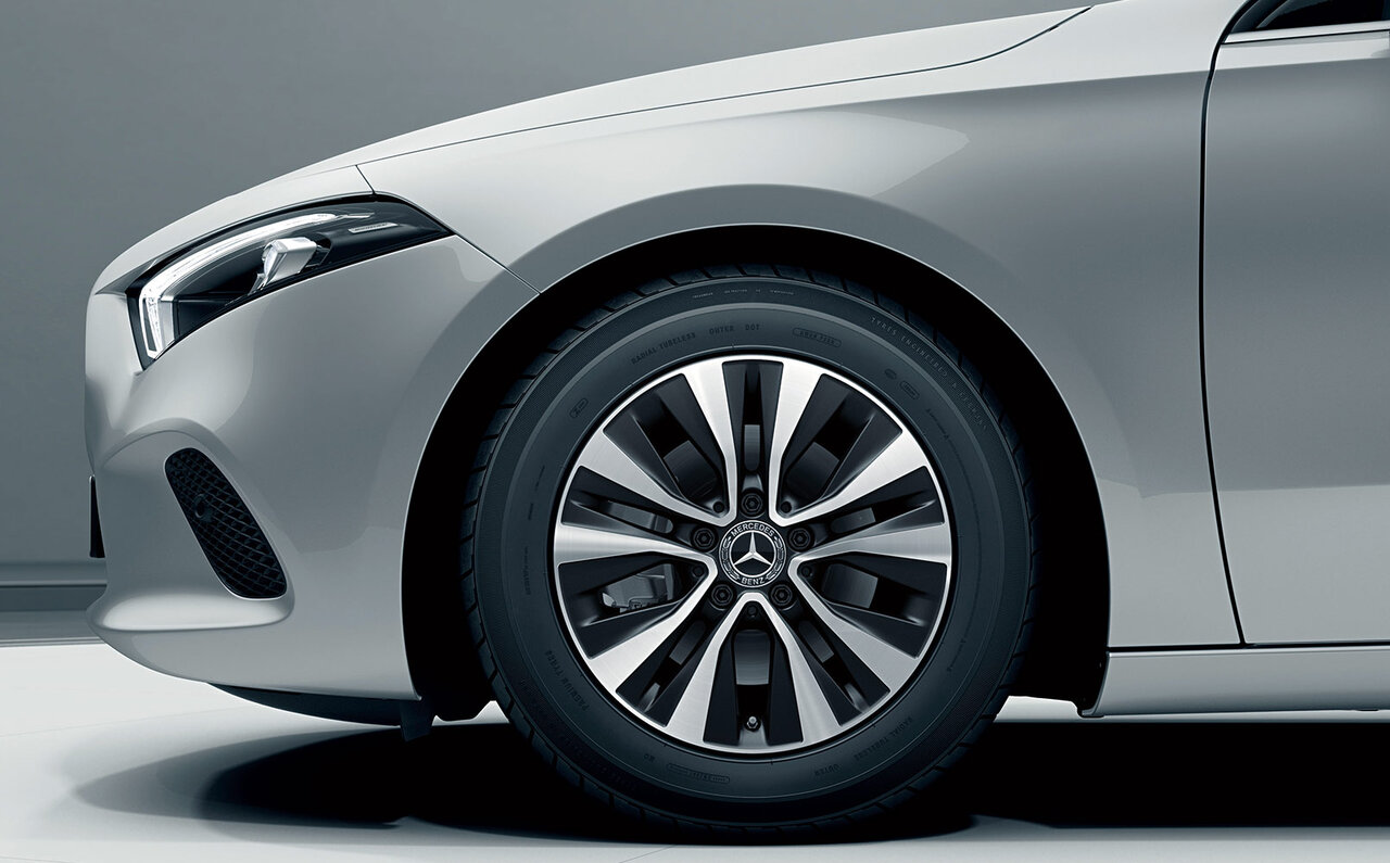 Mercedes Equips Compact Models, Including A-Class, with Standard Advanced Safety Systems | Mercedes-Benz