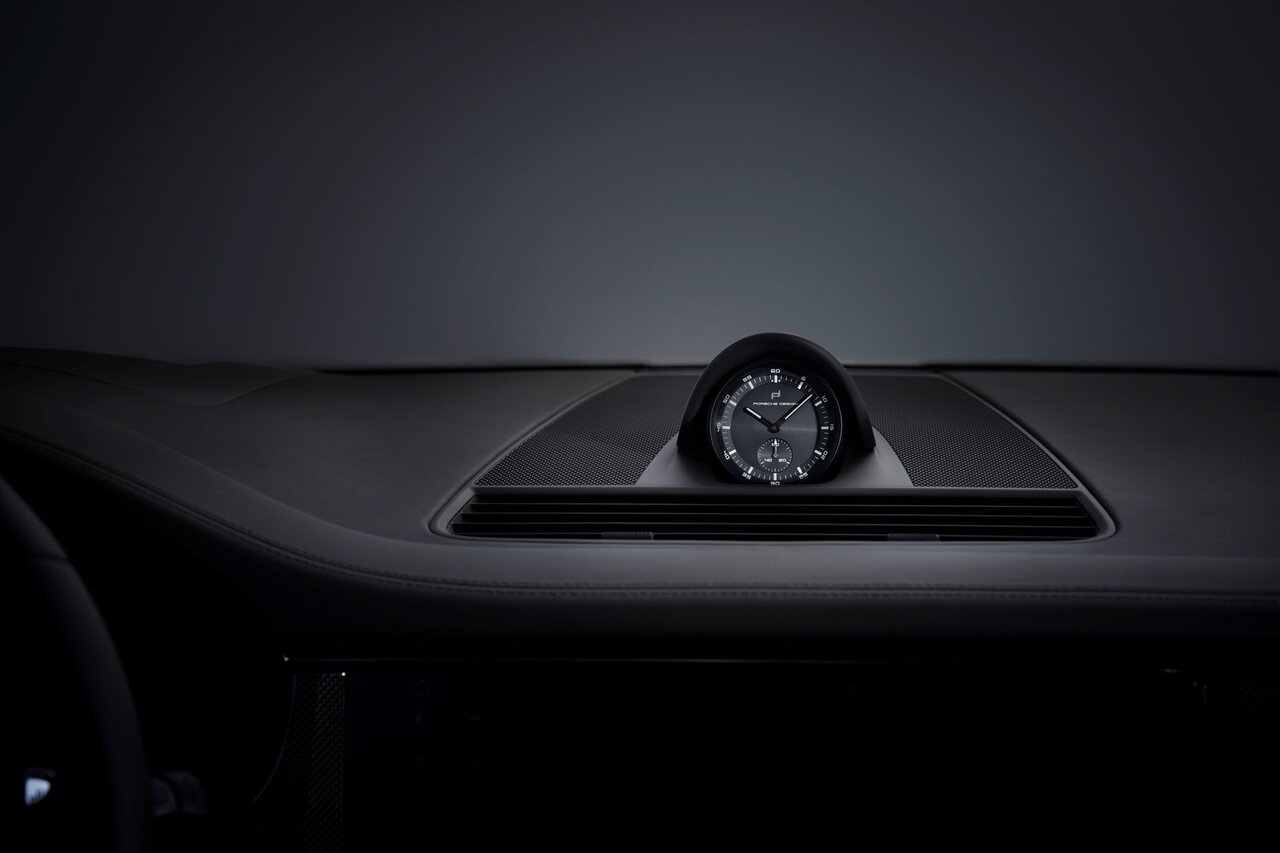 Porsche Design Unveils New "Sport Chrono Collection" | Porsche Design