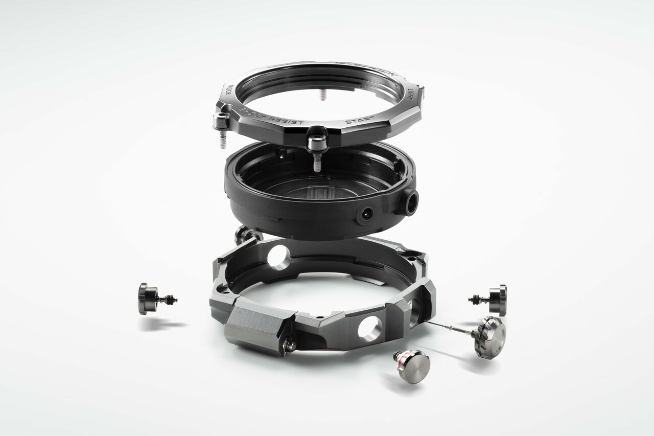MTG-B2000 with newly developed "Dual Core Guard Structure" | G-SHOCK