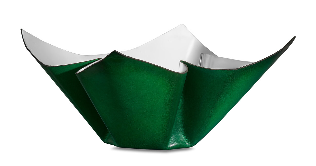 The luster of patina and the beauty of form, for your home & office | Berluti