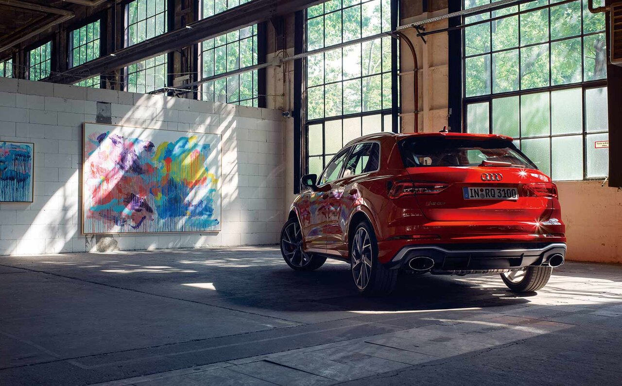 400psの新型アウディRS Q3/RS Q3スポーツバック登場 ｜Audi