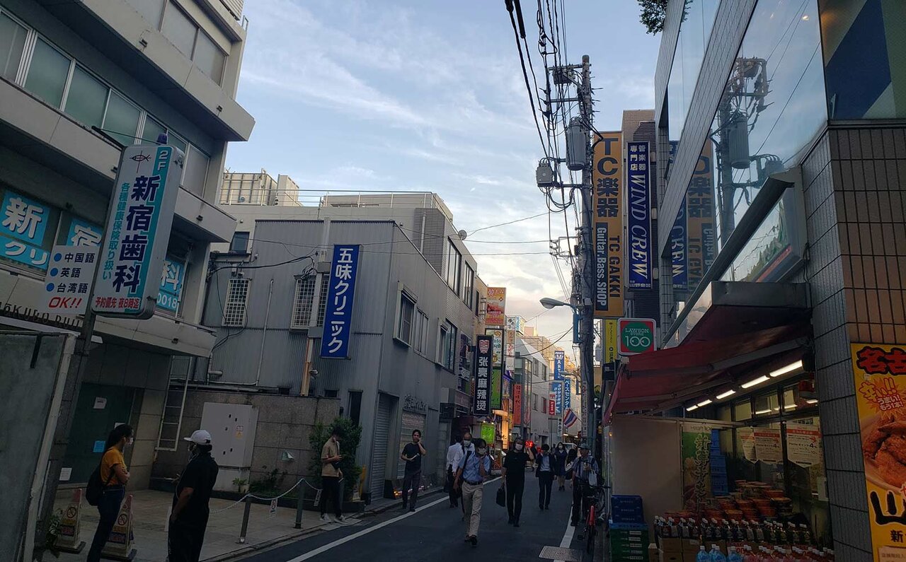 Serialized Essays | Musings on #ijichiman: Shin-Okubo Edition