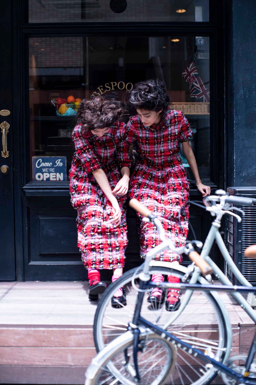 ＜COMME des GARÇONS GIRL＞が運んできた「女の子」の復活｜OPENERS東中野視点　