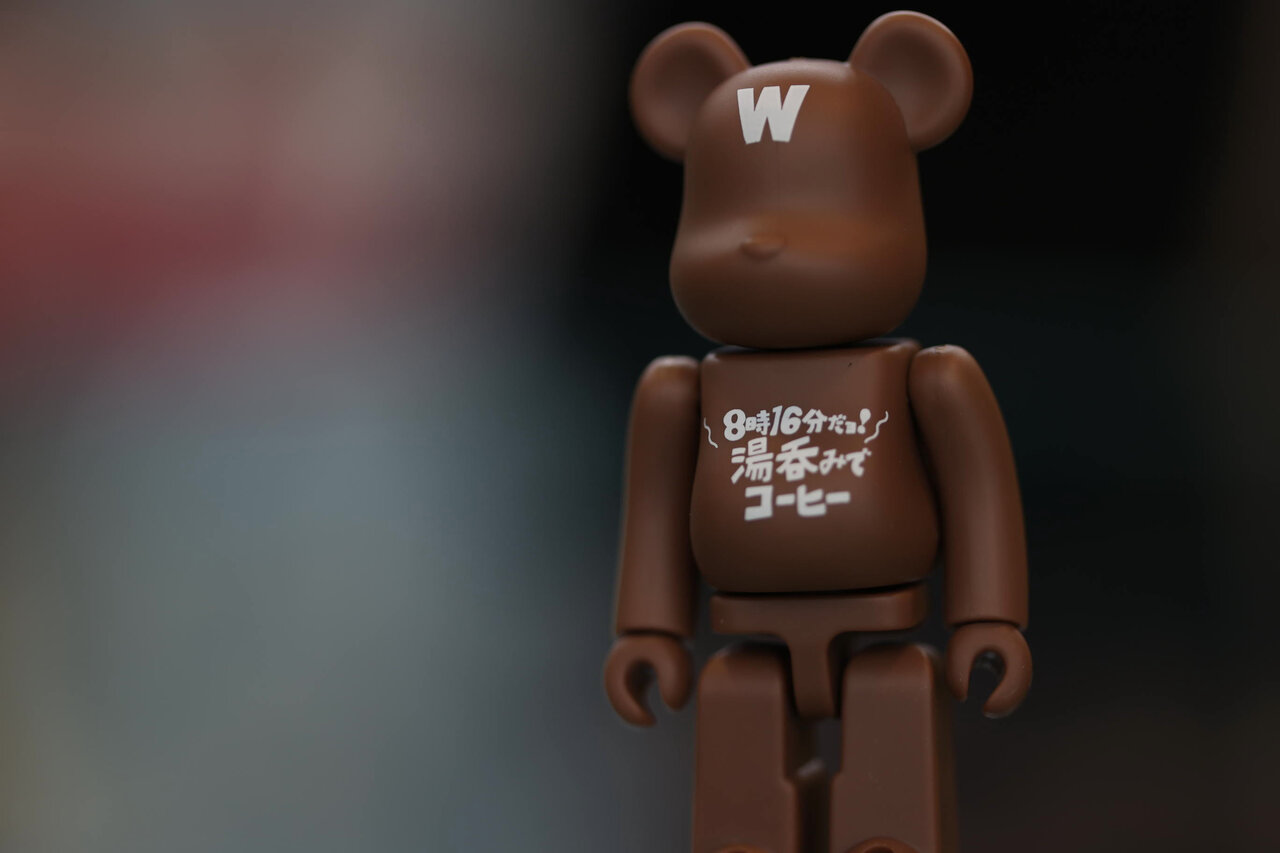 BE@RBRICK 8時16分だよ！湯呑みでコーヒー 発売記念 ムロツヨシ インタビュー｜MEDICOM TOY