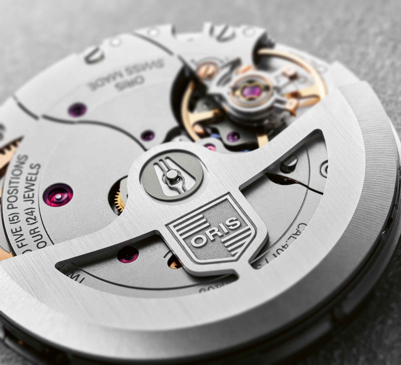 Oris Carl Brashear Calibre 401 Limited Edition | ORIS