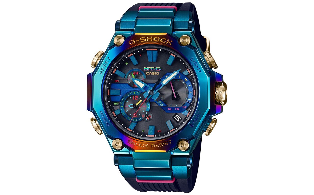 The "MT-G" with a blue phoenix motif and a mysteriously shimmering rainbow IP coating | G-SHOCK