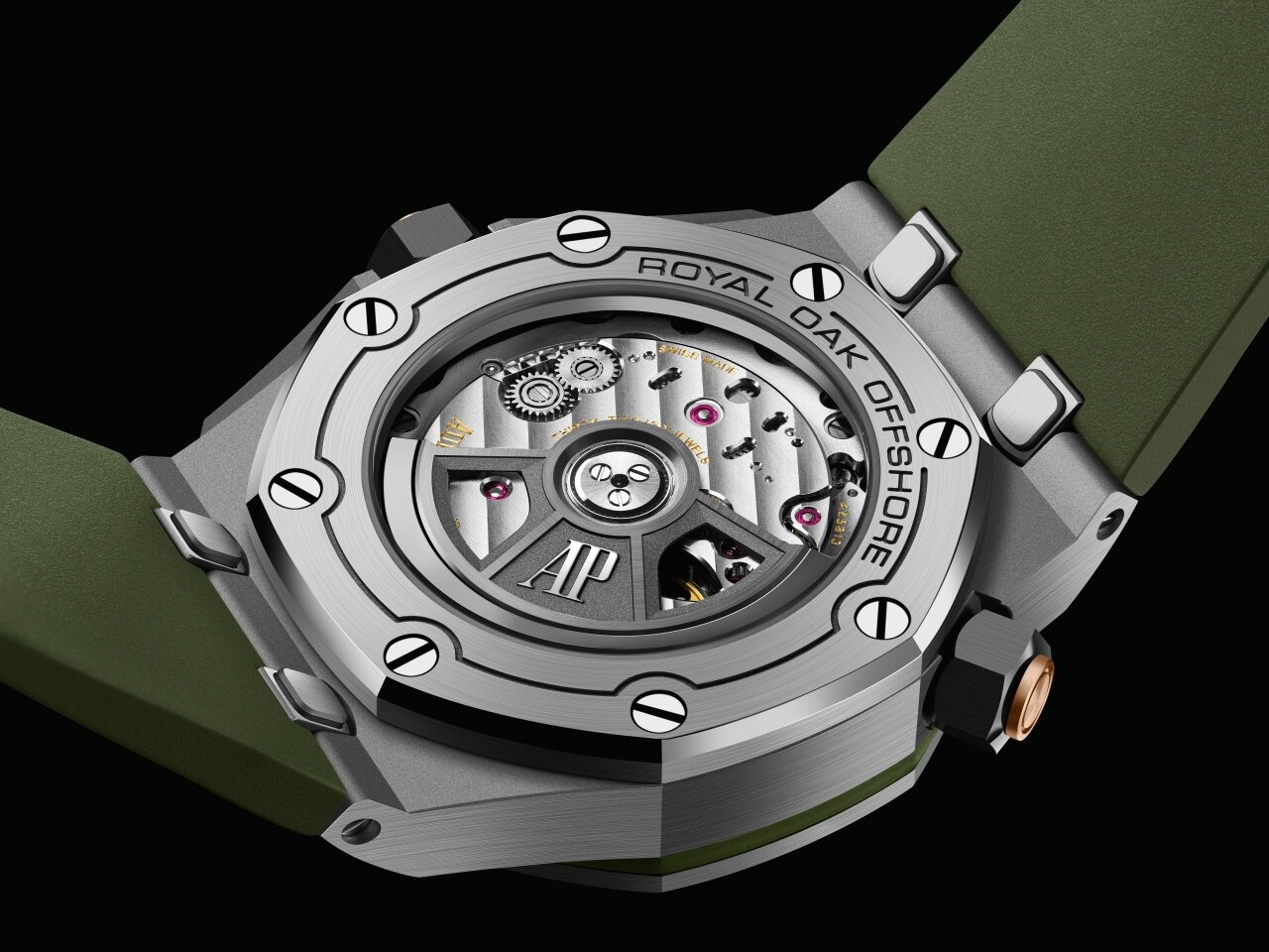 アクティブなライフスタイルを彩る新作「ロイヤル オーク オフショア ダイバー/ 42ミリ」｜AUDEMARS PIGUET