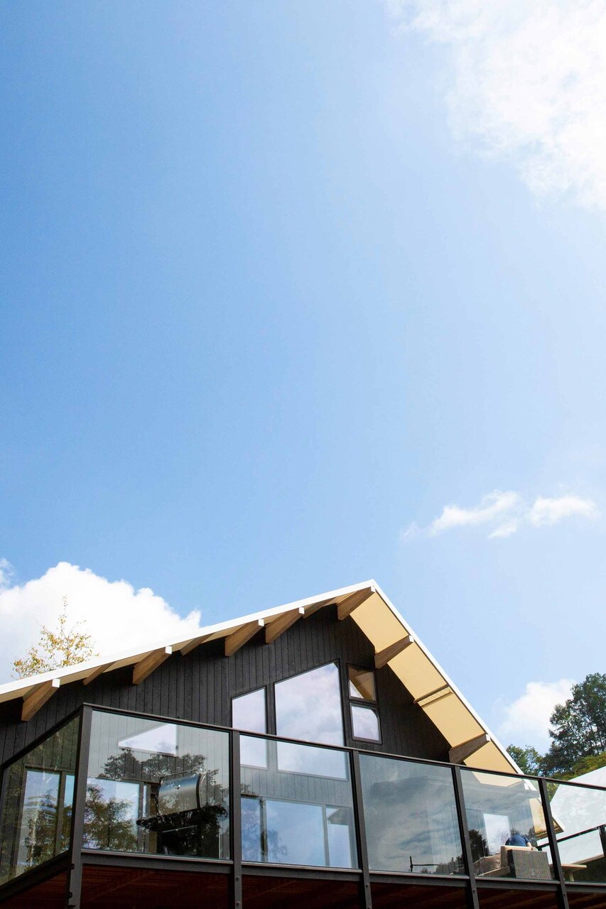 Villa Resort "Oreno Bessou Asama Sorayama-bo" with Views of Mt. Asama Grand Opens! | TRAVEL