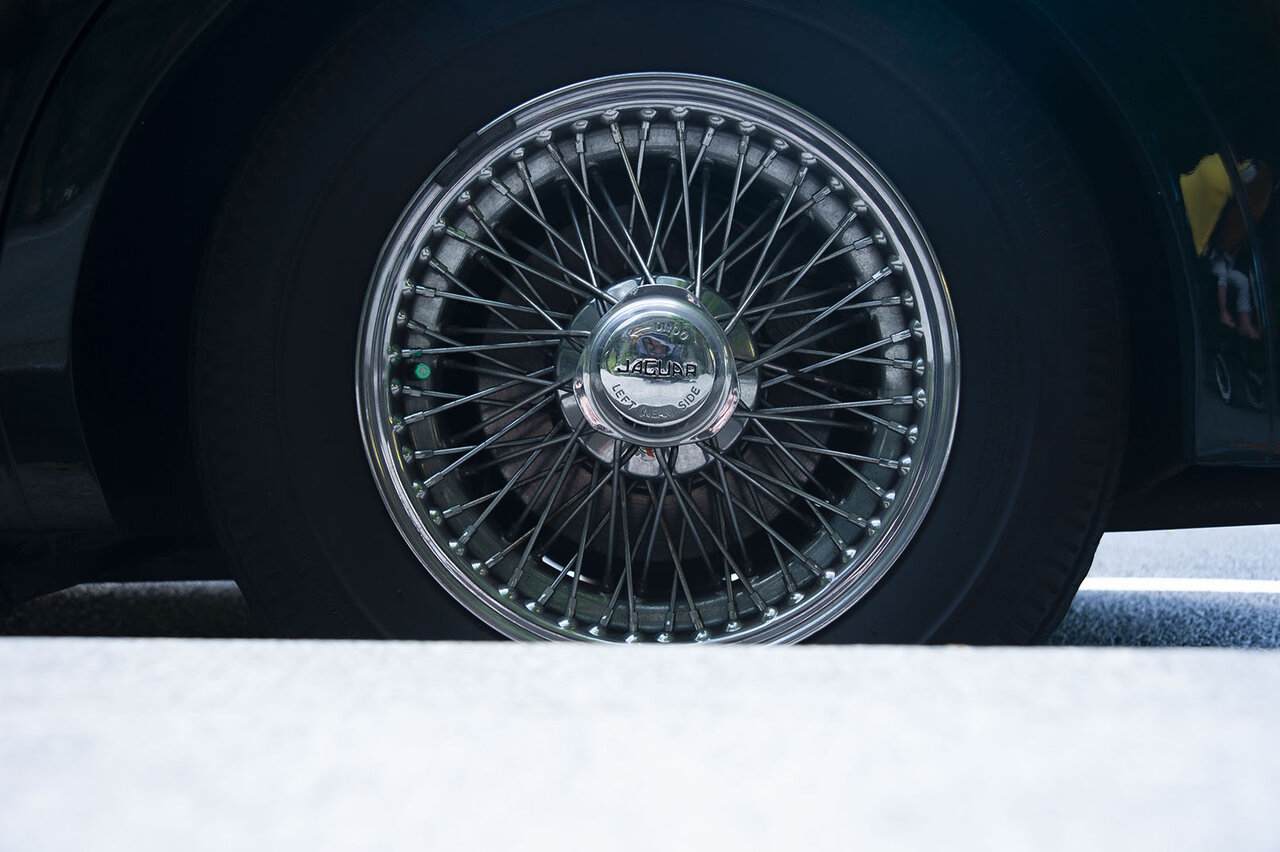 Show Me Your Car Returns Vol. 1: Keisuke Shiotu × Jaguar MK2