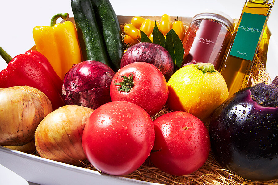 For loved ones. And for yourself. A gift set that evokes summer | PARK HYATT TOKYO