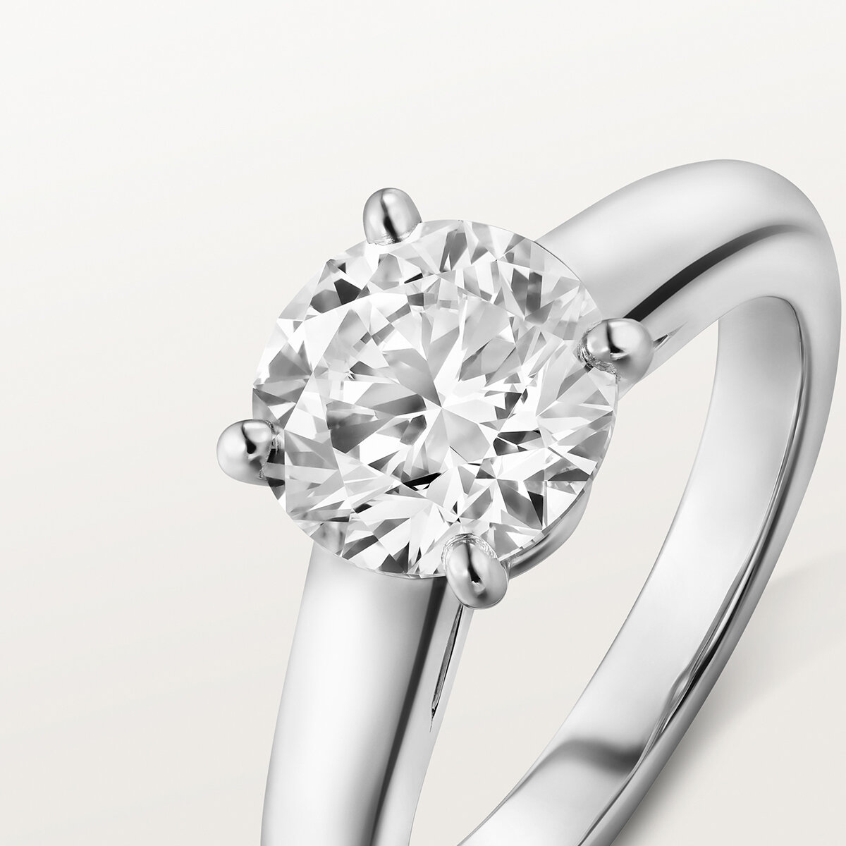 Special website "Cartier Diamonds" launches in Japan before anywhere else in the world | CARTIER